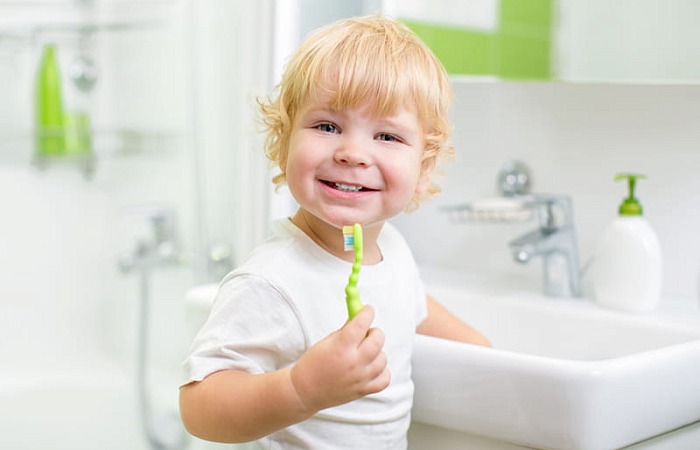 Mažylių dantukų priežiūra