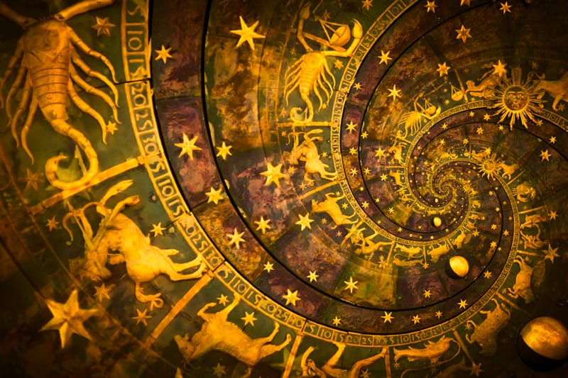 Spalio mėnesio horoskopas (2022)