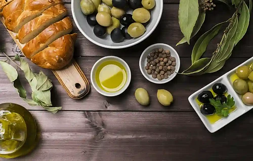 Tradiciniai Maljorkos virtuvės patiekalai ir jūros gėrybės restorane