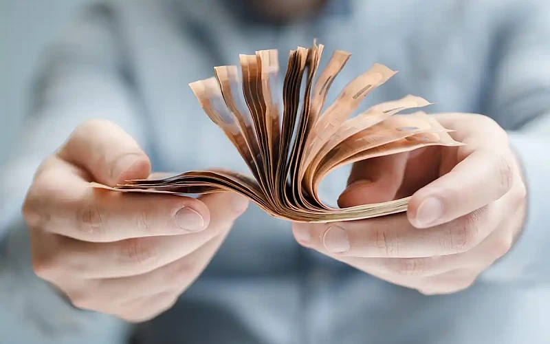 Kaip uždirbti pinigus